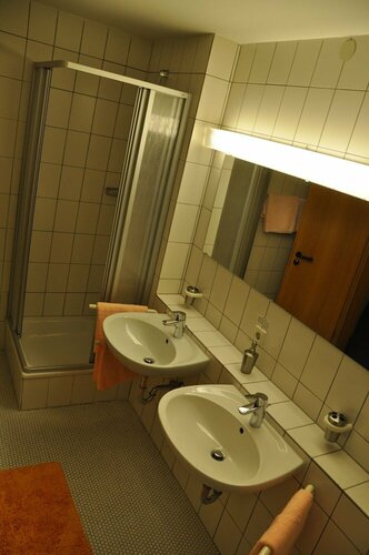Hotel Lamm, Забронировать Отель Неккарзульм 