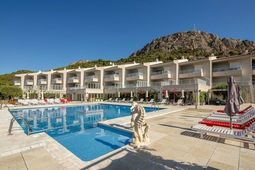 Apartamentos Centremar, Забронировать Отель Л'Эстартит Baix Empordà