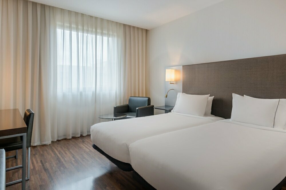 Ac Hotel Madrid Airport