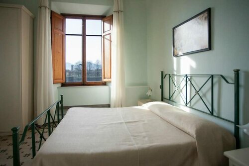 Liberty GuestHouse, Забронировать Отель Лукка Тоскана