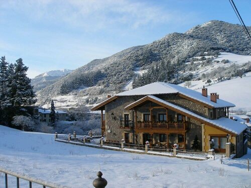 Posada El Corcal De Liébana, Book Pension Cillorigo de Liebana Liébana