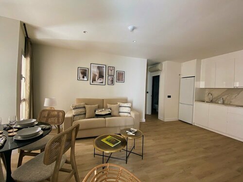Apartamentos Málaga Premium - Calle San Telmo Thyssen Museum, Забронировать Апартаменты/квартира Малага - центр Малага, рядом с Амфитеатр Малаги