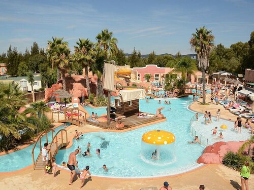 Camping Les Palmiers, Забронировать Кемпинг Йер Var coast