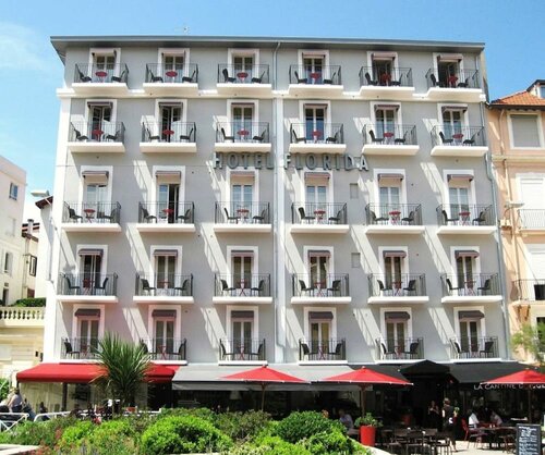 Hôtel Florida, Забронировать Отель Отели Биарриц с парковкой, рядом с Arty Art Deco, Парковка