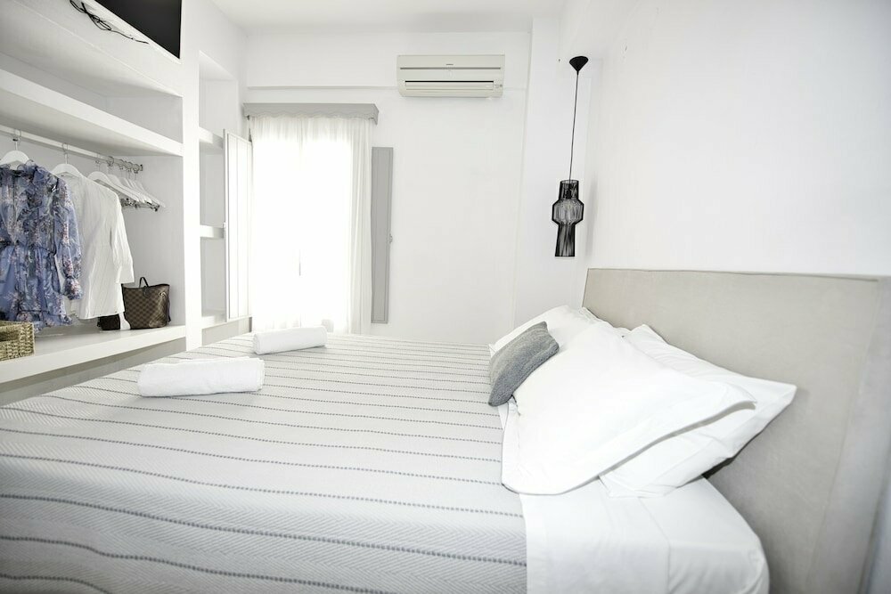 Anessis Santorini
