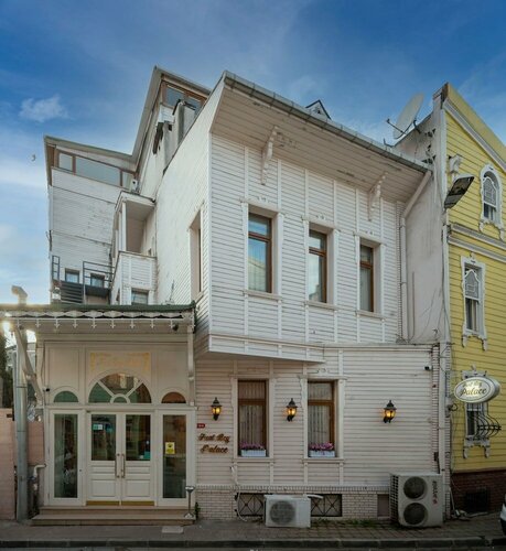 Fuat Bey Palace Hotel & Spa, Rezerwuj Ośrodek wypoczynkowy Kurorty w Beyoglu, w pobliżu Beyazit State Library, Ośrodek wypoczynkowy