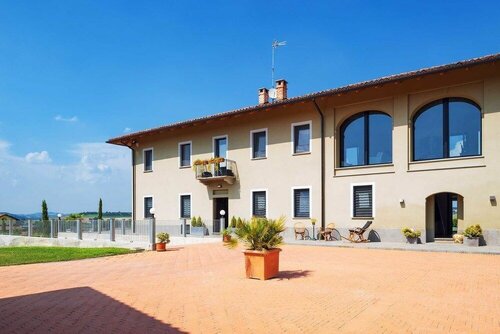 La Casa dell'Architetto, Брондау Қонақ үй Frinco қаласындағы жүзу бассейні бар қонақ үйлер, Жүзу бассейні