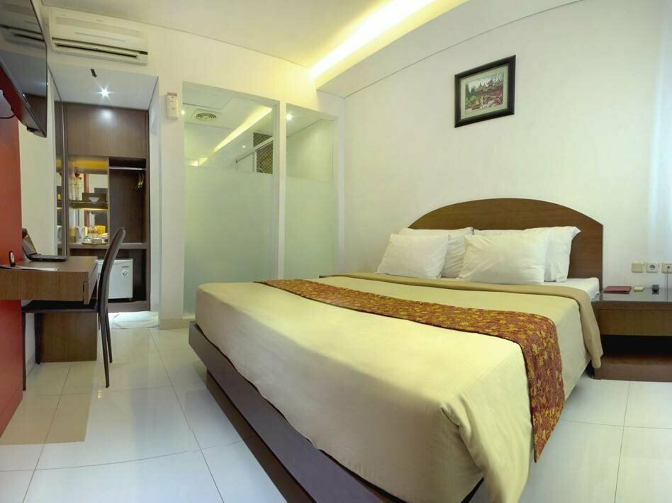 Kenari Asri Hotel