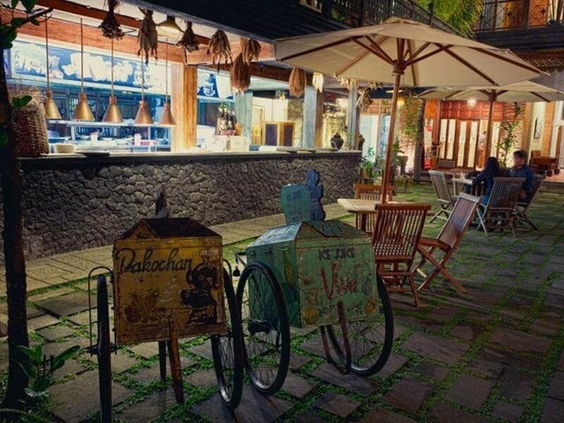 Omah Sinten Heritage Hotel & Resto