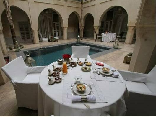 Riad Anayela