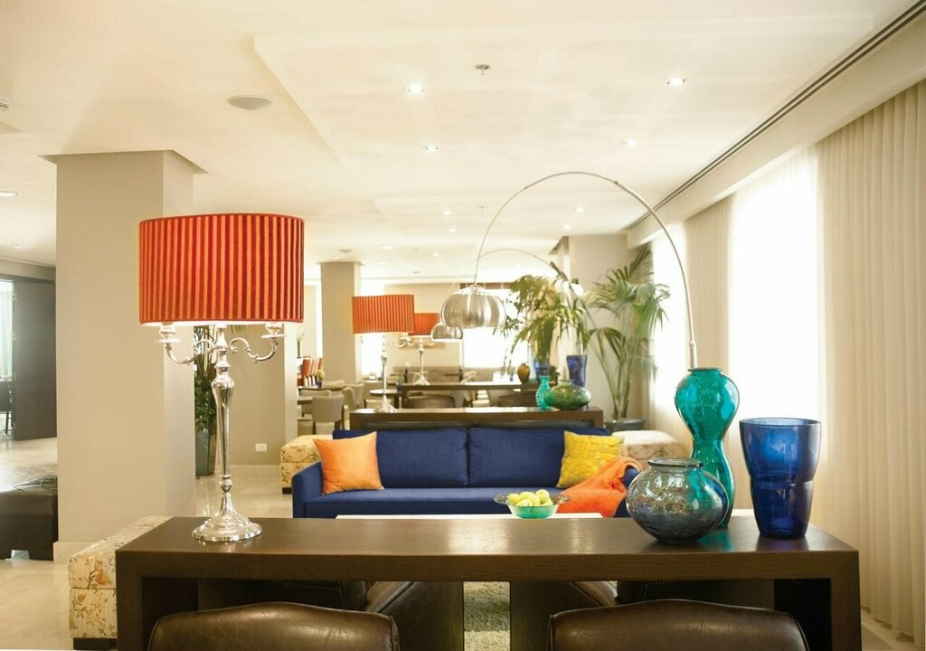 Prima Royale Hotel