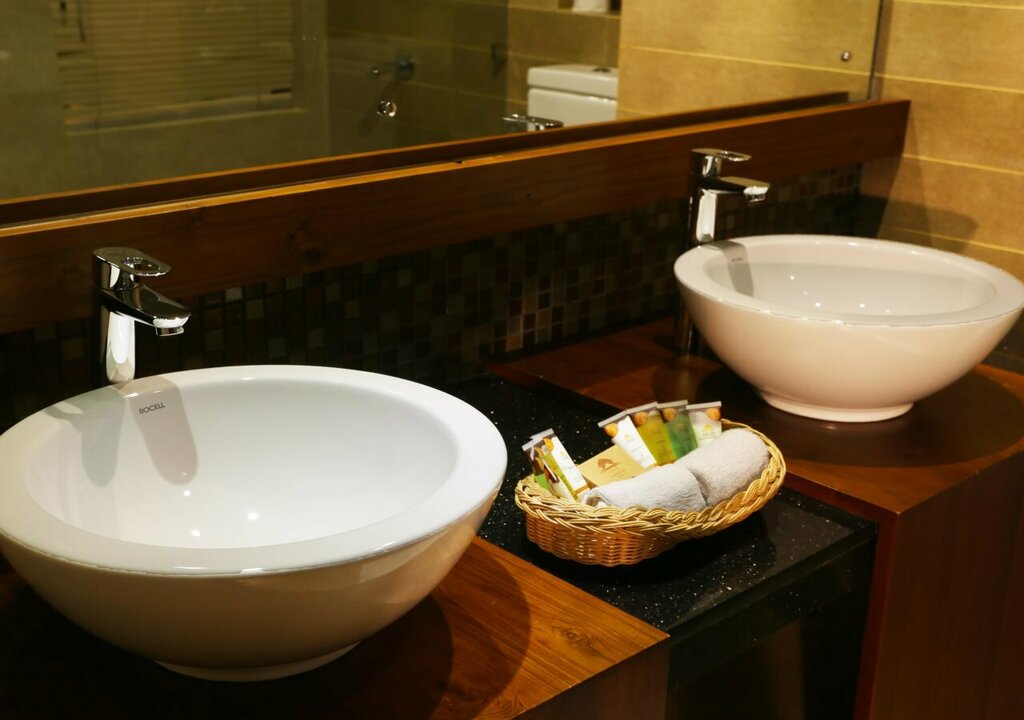 Mount Randholee Resorts & Spa