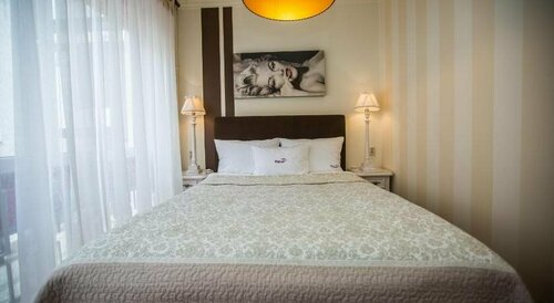 Hotel Ottaviano, Rezervați Hotel Hoteluri în West Pomerania cu parcare, Parcare