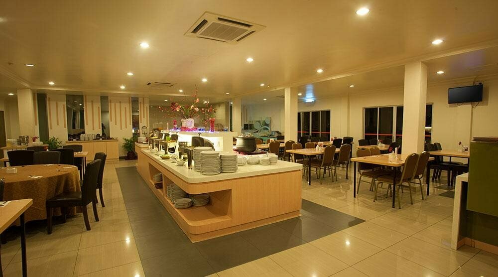 Hotel Sri Malaysia, Peneng