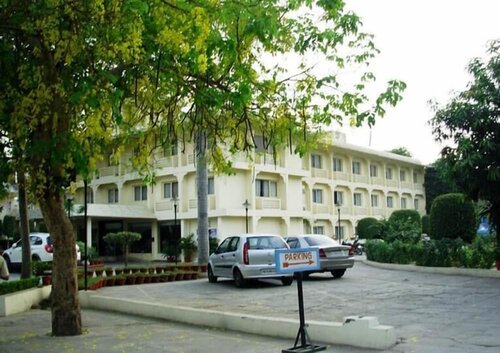 Ritz Plaza, Réserver Hôtel Hôtels à Amritsar avec piscine, Piscine