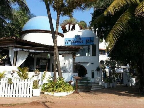 Mykonos Blu, Book Hotel Baga North Goa, nær Britto's
