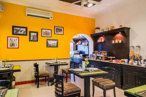 Home@F37 Kailash Colony Metro, Забронировать Отель Отели Нью-Дели с завтраком, Завтраки