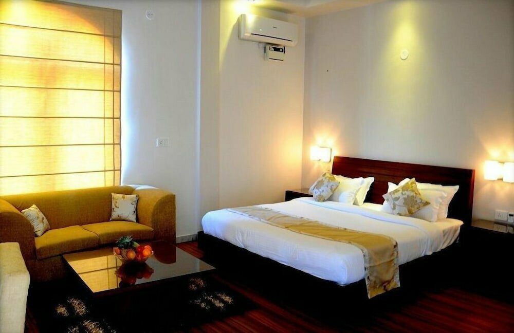 Rega Candolim