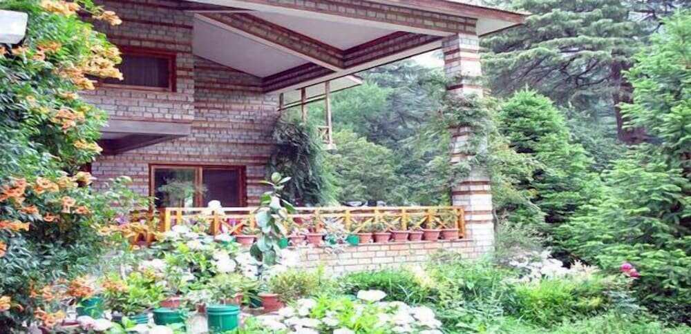 Banon Resorts