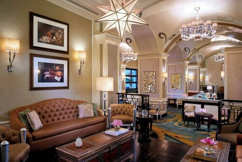 The Ritz-Carlton Abu Dhabi, Grand Canal, Book Hotel Abu Dhabi Emirate Abu Dhabi