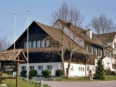 Landgasthof Leuen, Забронировать Отель Отели Цюриха 3 звезды, 3*