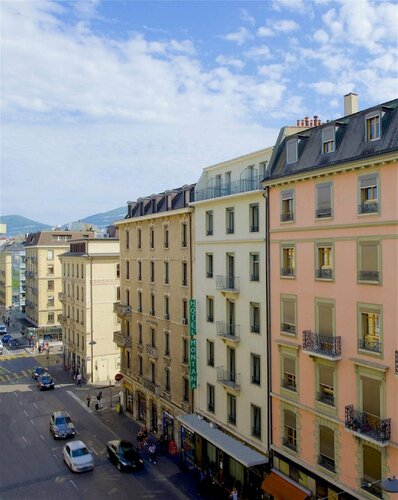 Hotel Montana, Забронировать Отель Сен-Жерве 