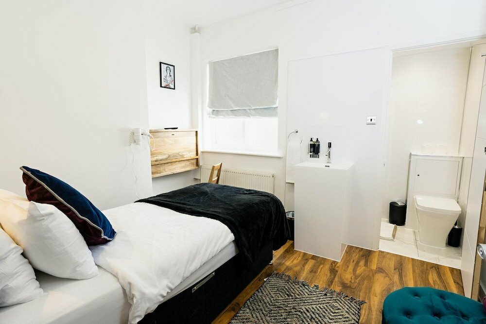 Fenners Hotel