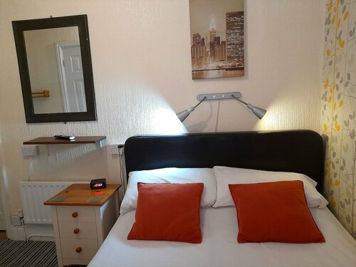 Phoenix Guest House, Забронировать Гостевой дом Отели Блэкпул с завтраком, рядом с Площадь Gynn, Завтраки