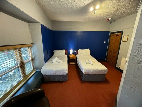 George Hotel Hayfield, Book Hotel 3-stjernede hoteller i Merseyside, 3*