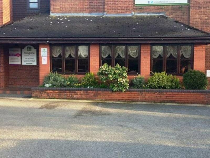 Tollgate Hotel