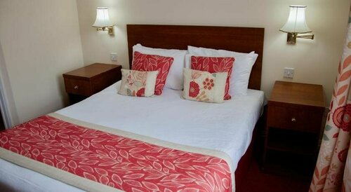 The Emmbrook Inn, Rezervați Hotel Hoteluri SPA în Berkshire, SPA