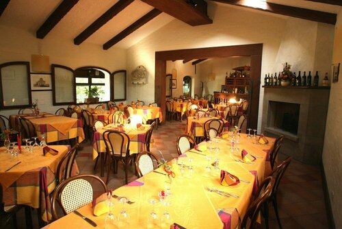 I Cancelli -Mugello Park Family Village, Забронировать Отель Отели Мугелло с бассейном, Бассейн