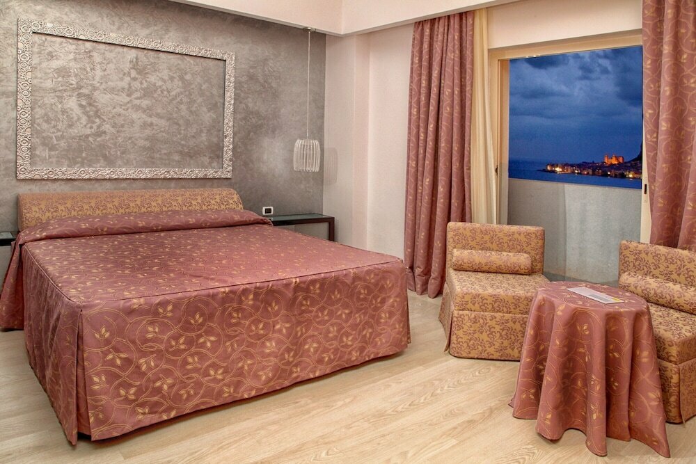 Hotel Santa Lucia Le Sabbie dOro