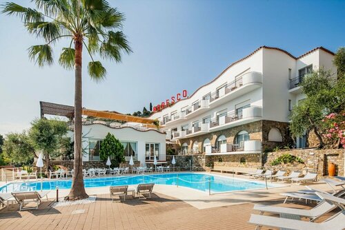 Hotel Moresco, Забронировать Отель Диано-Марина Ривьера-дей-Фьори
