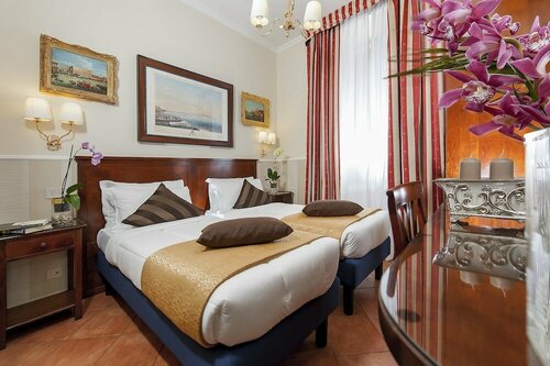 Hotel Des Artistes Roma, Забронировать Отель Вокзал Термини 