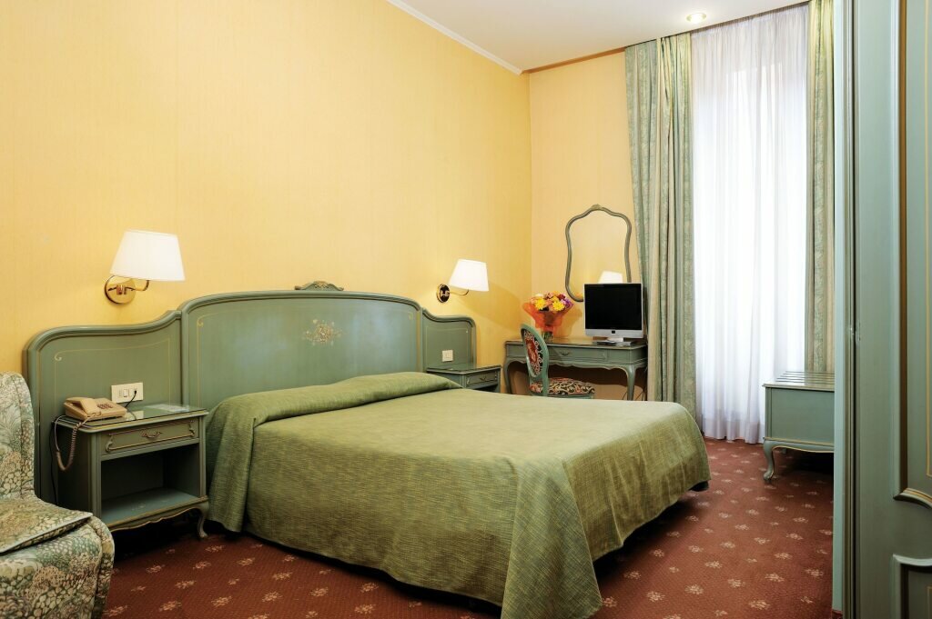 Hotel Augustea
