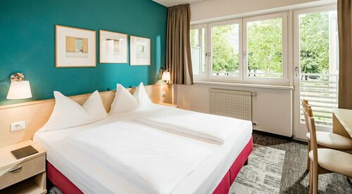 Hotel Heide Park, Забронировать Отель Отели Oltradige - Bassa Atesina с парковкой, Парковка