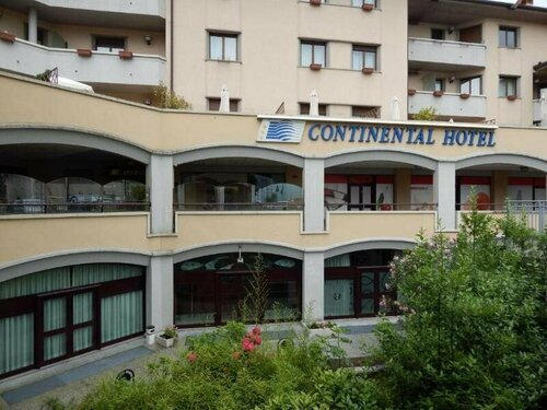 Continental Hotel, Забронировать Отель Ловере Озеро Исео