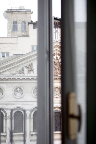 Hotel Albergo Santa Chiara, Забронировать Отель Пантеон Рим, рядом с Церковь Тринита-деи-Монти