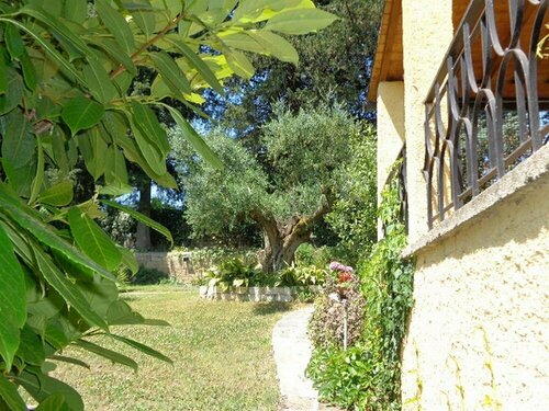 Ferienanlage Villa Olcimia, Забронировать Отель Кастельнуово-ди-Порто Лацио