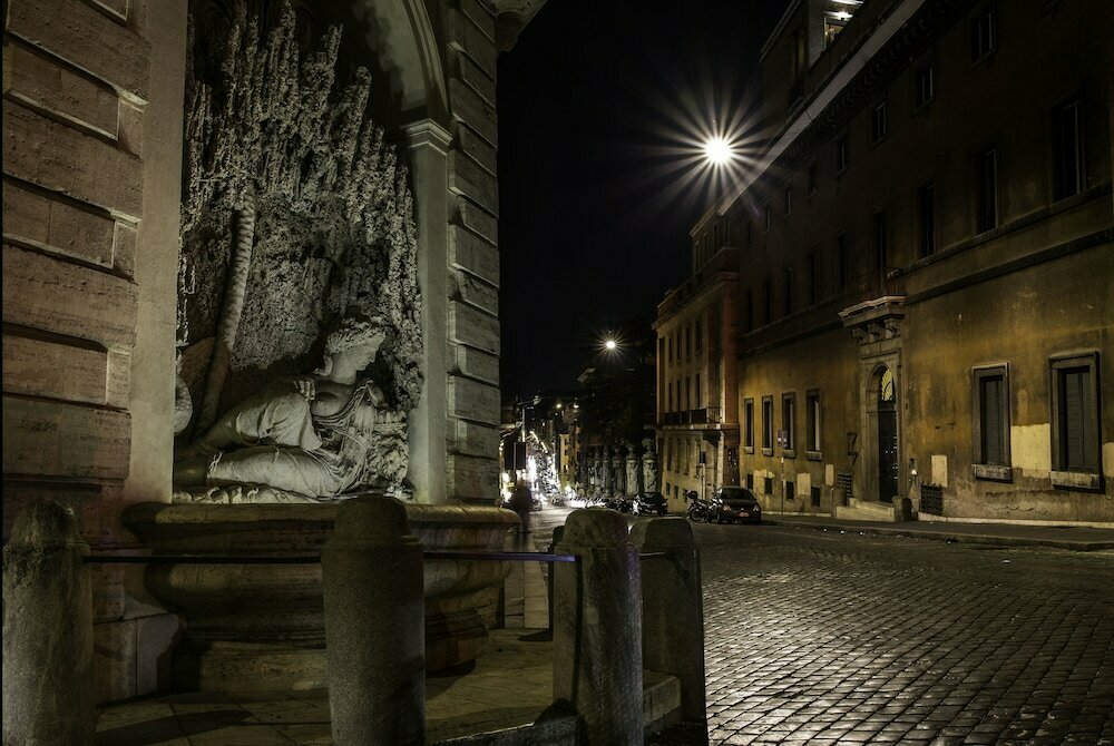 H 2000 Roma