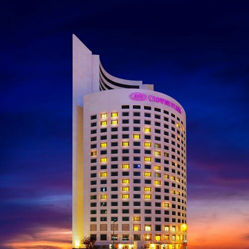 Crowne Plaza Istanbul Oryapark by IHG, Забронировать Отель Бизнес-отели Стамбула, 4* 5*
