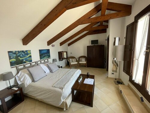 Villa L Eco dell 800, Забронировать Отель «постель и завтрак» Отели Фуроре с парковкой, Парковка