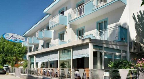 Hotel Albicocco, Забронировать Отель Отели Риччоне с питанием, Пансион