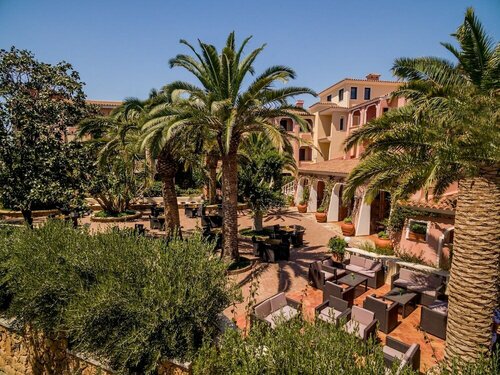 Cala Ginepro Hotel Resort, Забронировать Курортный отель Курортные отели Орозеи, Курортный отель