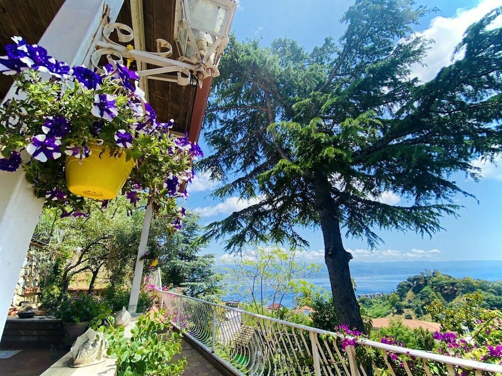 Villa Scilla e Cariddi