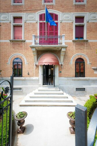 Villa Elda Boutique Hotel, Забронировать Бутик-отель Бутик-отели Сиены, Бутик-отель