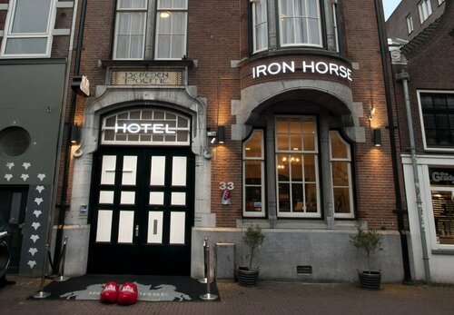 Hotel Iron Horse, Book Hotel Oud-West 