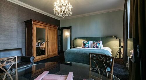 Boutique hotel Villa Trompenberg, Забронировать Отель Отели Хилверсюм с парковкой, Парковка