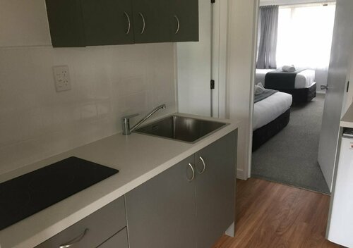 Fairway Motel & Apartments, Забронировать Мотель Ванака 